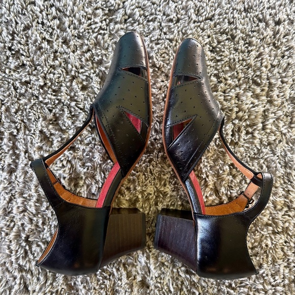 Re-Mix Shoes - Re-Mix Vintage Shoes Gabrielle 7.5 Black Leather Sandal